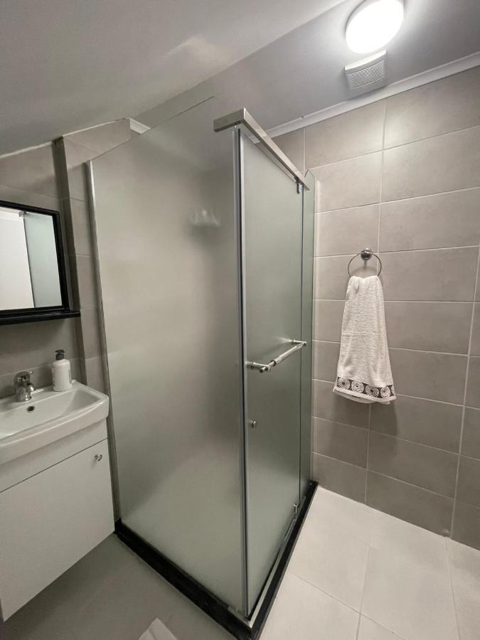 Guesthouse 12A Priştine Dış mekan fotoğraf